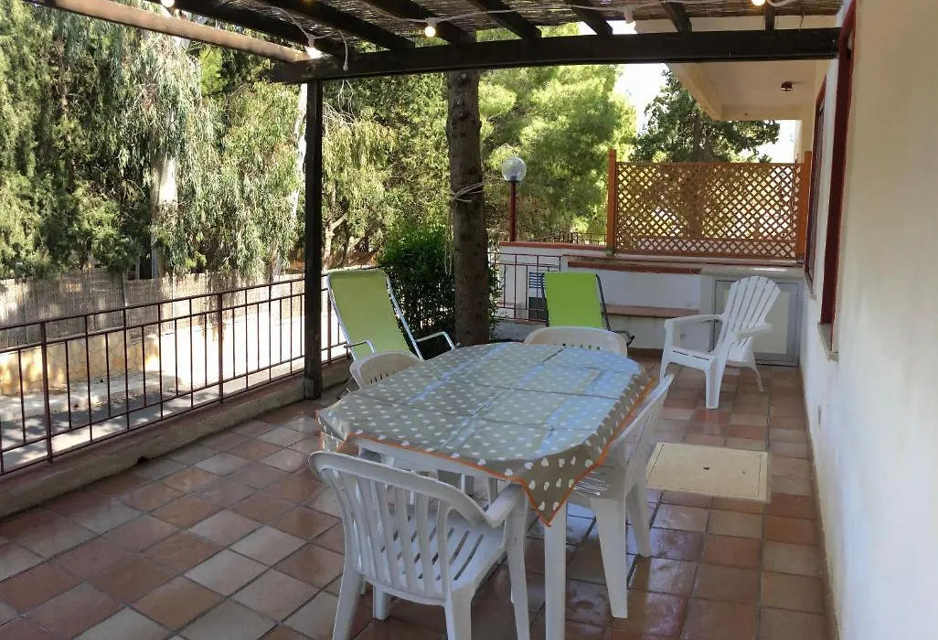 Casa Enzo, San Vito Lo Capo-1