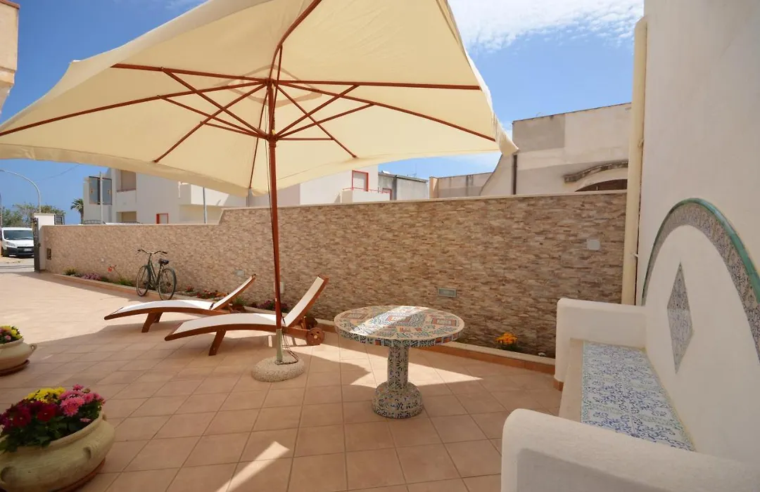 B&B Donna Nina San Vito Lo Capo-1