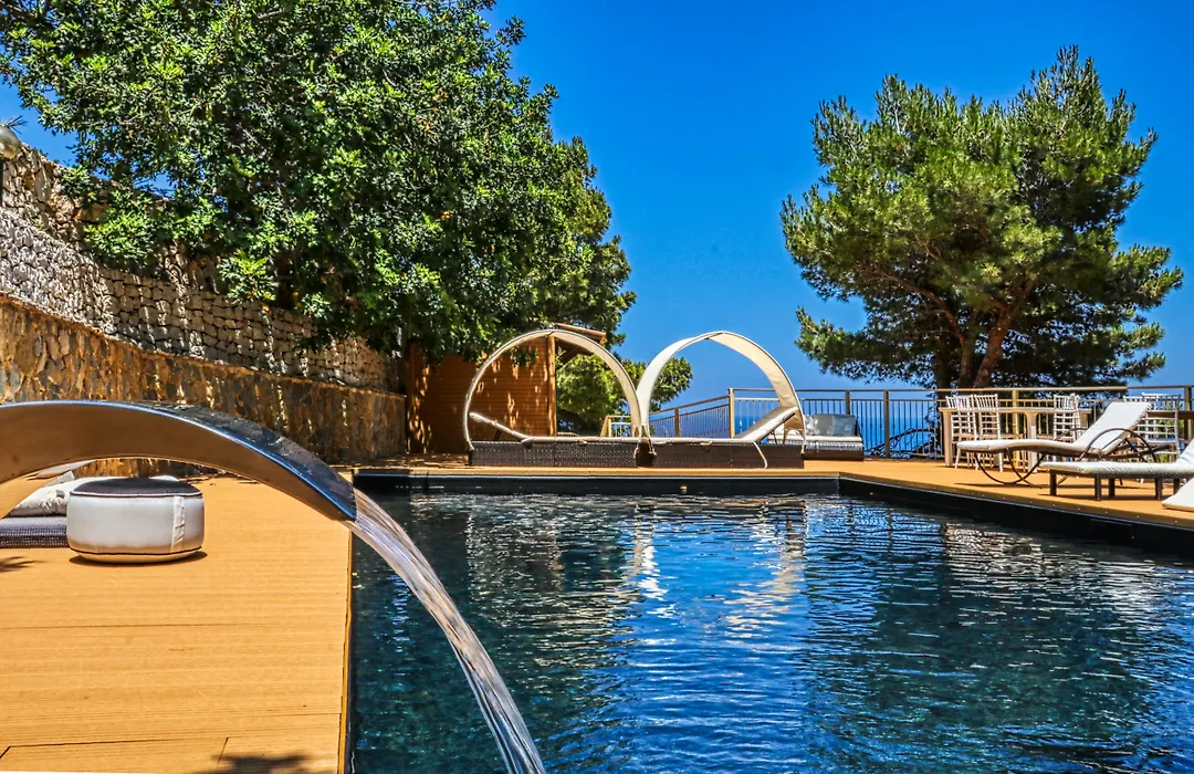 Villa Costa Sauci-1