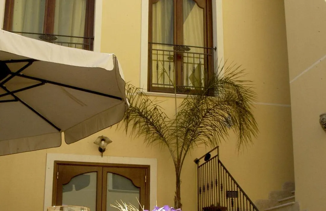 Zingaro Hotel-1