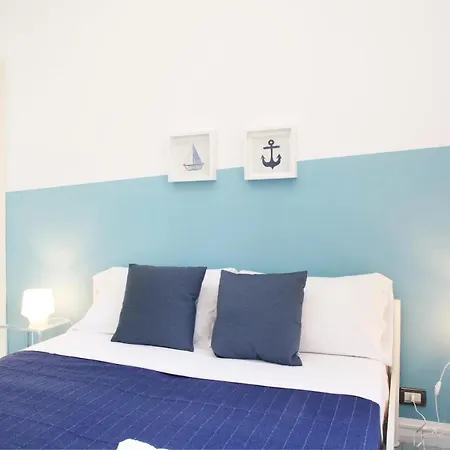Beachside Rooms & Suites-2