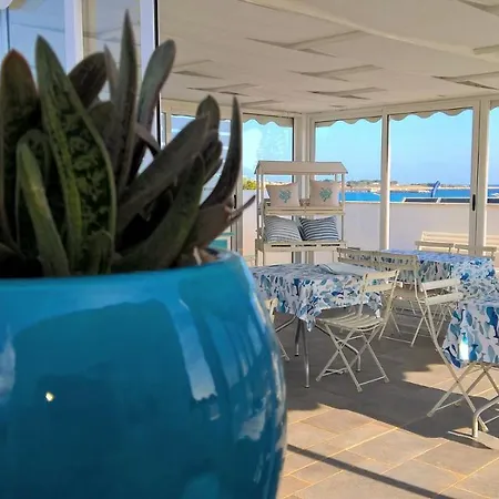 Le Stelle Sea Rooms-3